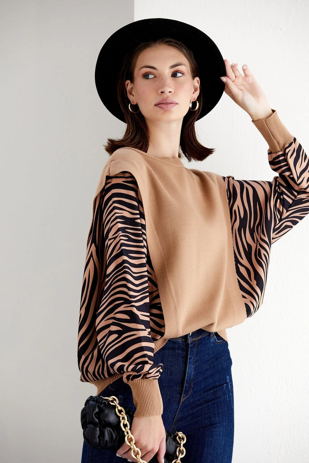 Exotic Safari Oversized Bat Sleeve Sweater - M/L